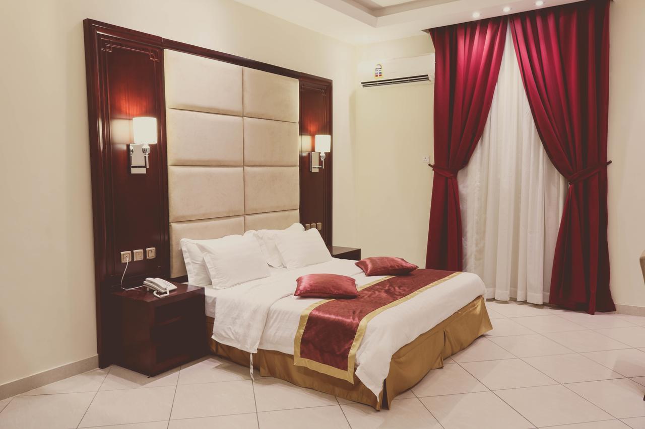 Ramz Al Fakhamah Aparthotel ฏออิฟ ภายนอก รูปภาพ